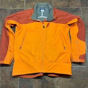 Patagonia Men's Dual-Tone Orange Performance Jacket